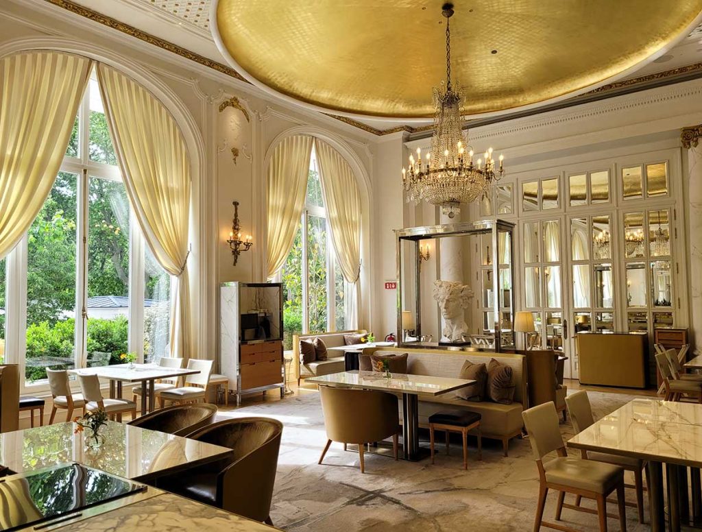 The spectacular and elegant dining room hosting the luxury Sunday brunch buffet at the Mandarin Oriental Ritz Madrid